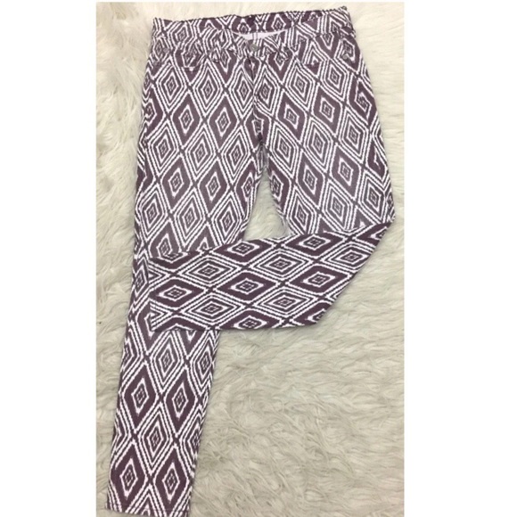 7 For All Mankind Plum Ikat Cropped Skinny Jeans - Picture 4 of 7